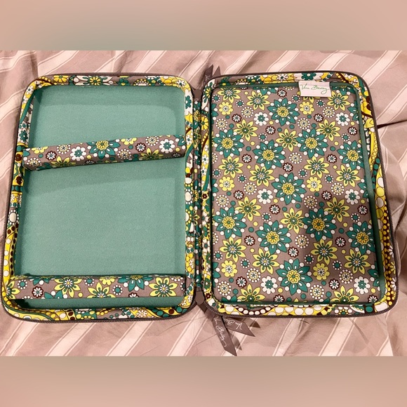 Vera Bradley retired pattern Lemon Parfait 9 piece set - Picture 5 of 13